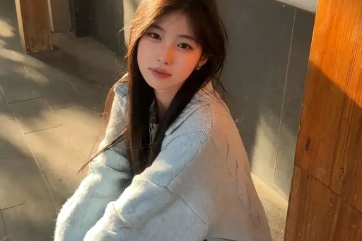 20岁网红与婆婆开撕整容33次流产2次结婚9天就闹着分手